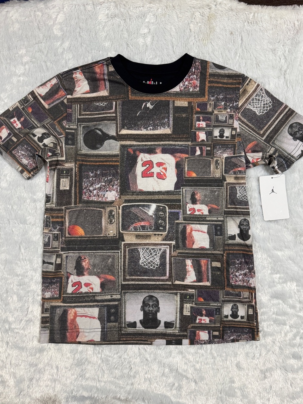 Jordan Jump man Jordan Tee - Black/Red/Cream